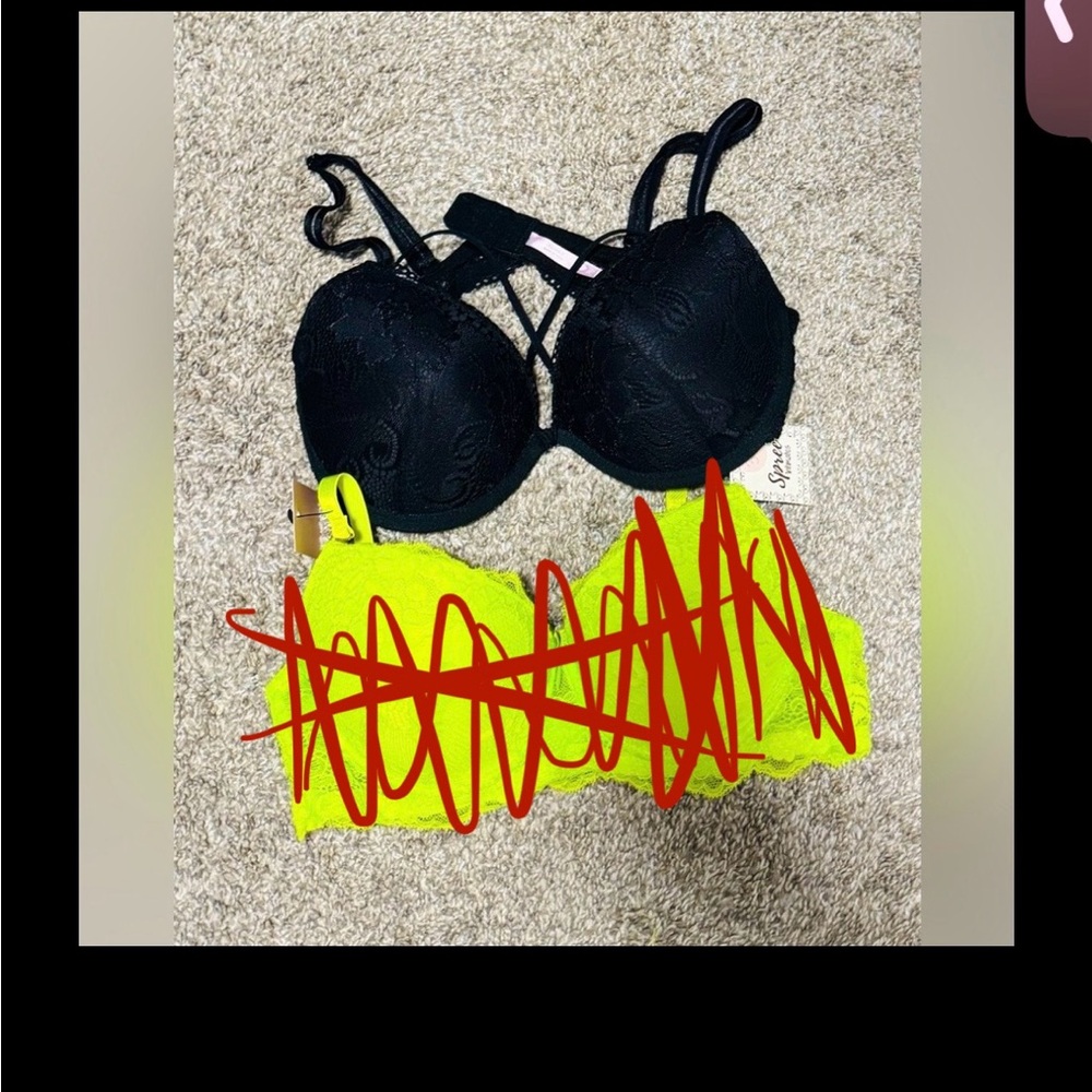 1 pair of women bras